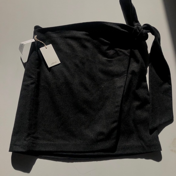 ARITZIA WILFRED HEATHER CHARCOAL NWT SKIRT - Picture 2 of 7